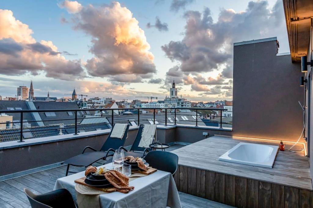 Love Nest - Your Cosy Penthouse Ostend Exterior photo